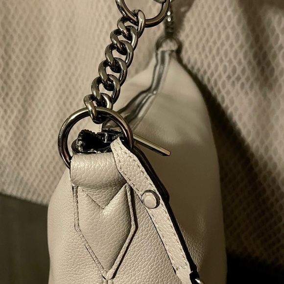 Victoria’s Secret Gray Hobo Shoulder Bag NWOT - Picture 4 of 8